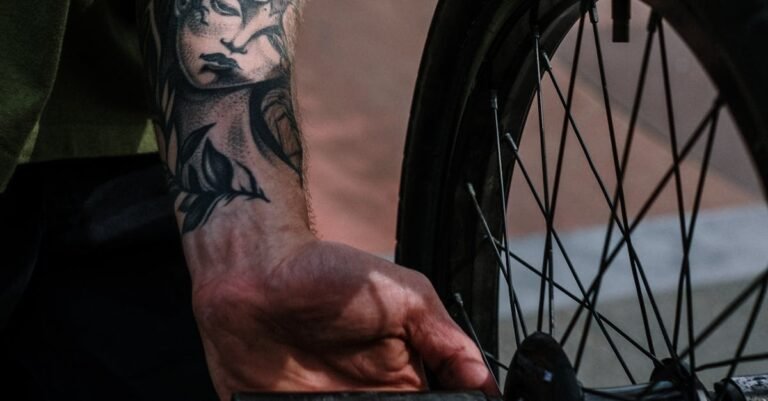 7 Tips for Maintaining a Clean Bicycle Frame